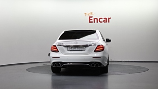 MERCEDES BENZ E-CLASS W213 2019