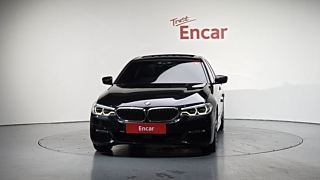 BMW 5-SERIES G30 2017