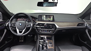 BMW 5-SERIES G30 2017