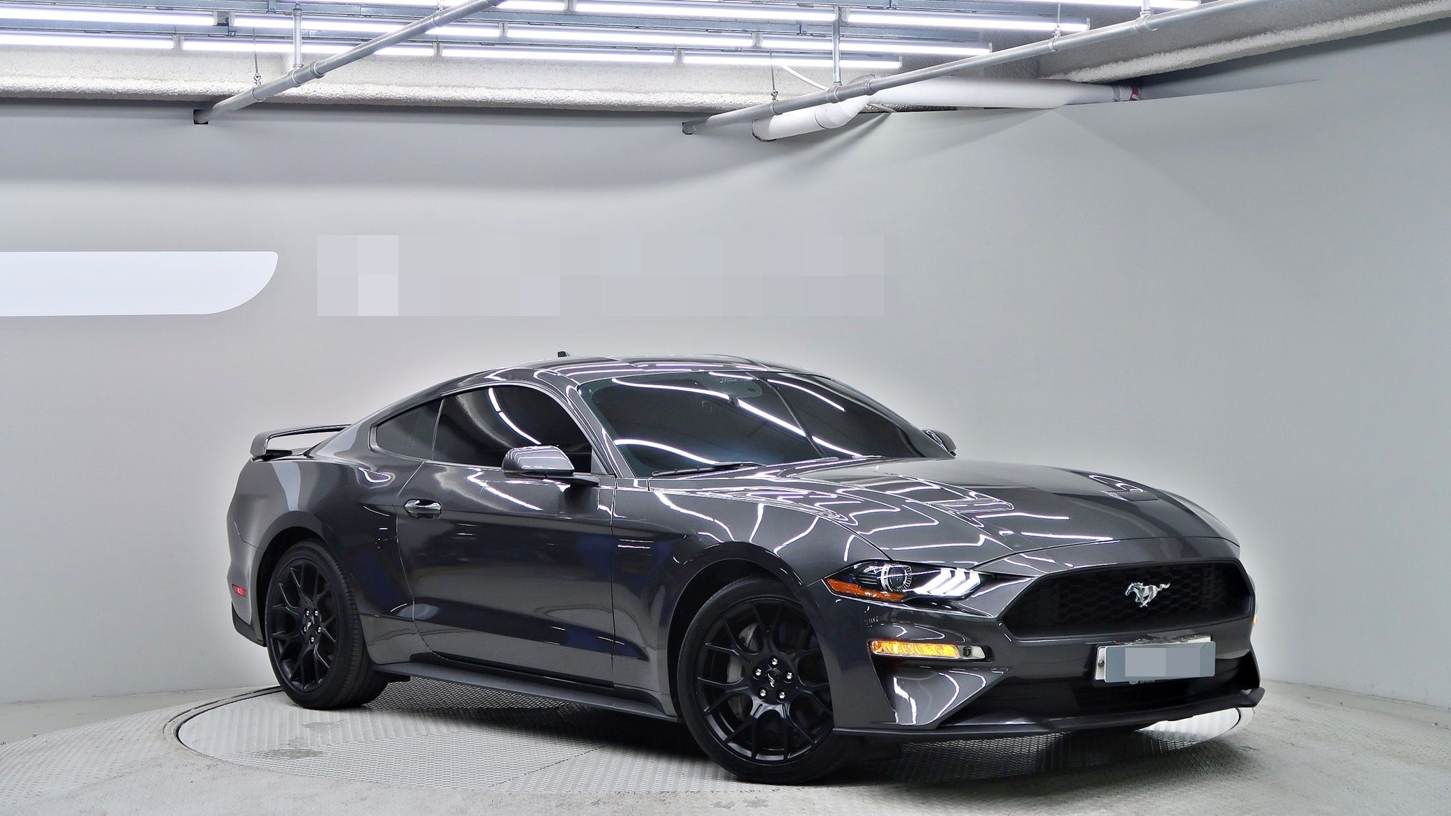 FORD MUSTANG 2020