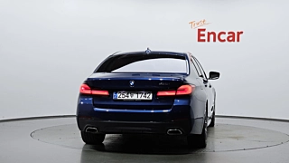 BMW 5-SERIES G30 2020