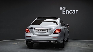 MERCEDES BENZ E-CLASS W213 2019