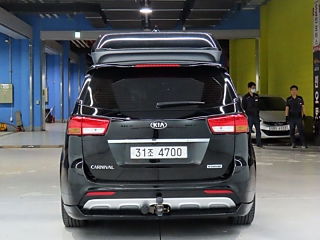 KIA CARNIVAL 2017