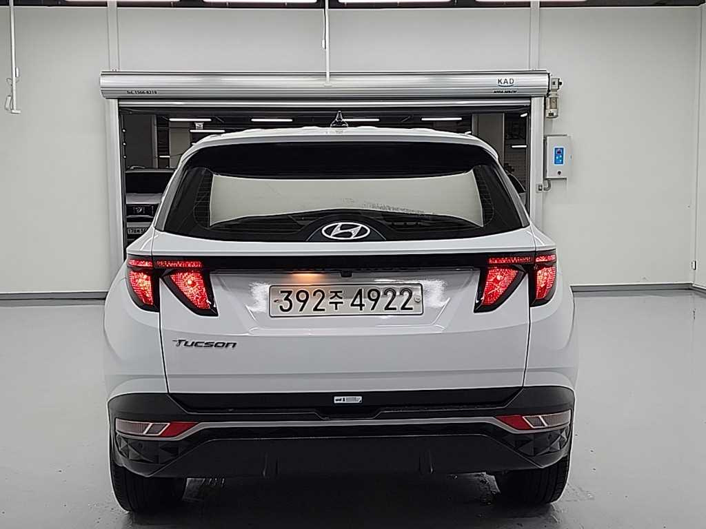 HYUNDAI TUCSON NX4 2021