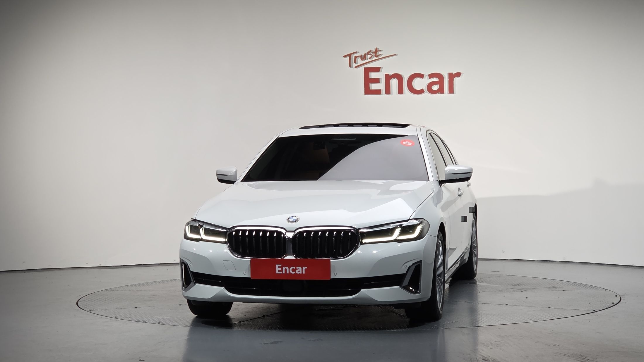 BMW 5-SERIES G30 2022