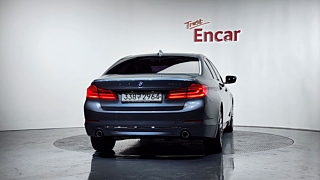 BMW 5-SERIES G30 2018