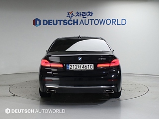 BMW 5-SERIES G30 2022