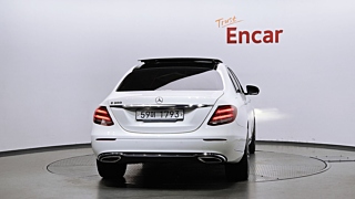 MERCEDES BENZ E-CLASS W213 2019