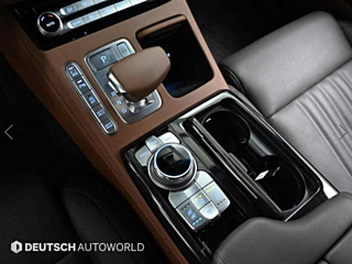 GENESIS G90 2020