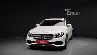 MERCEDES BENZ E-CLASS W213 2018
