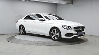 MERCEDES BENZ E-CLASS W213 2016