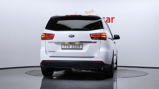 KIA CARNIVAL 2019