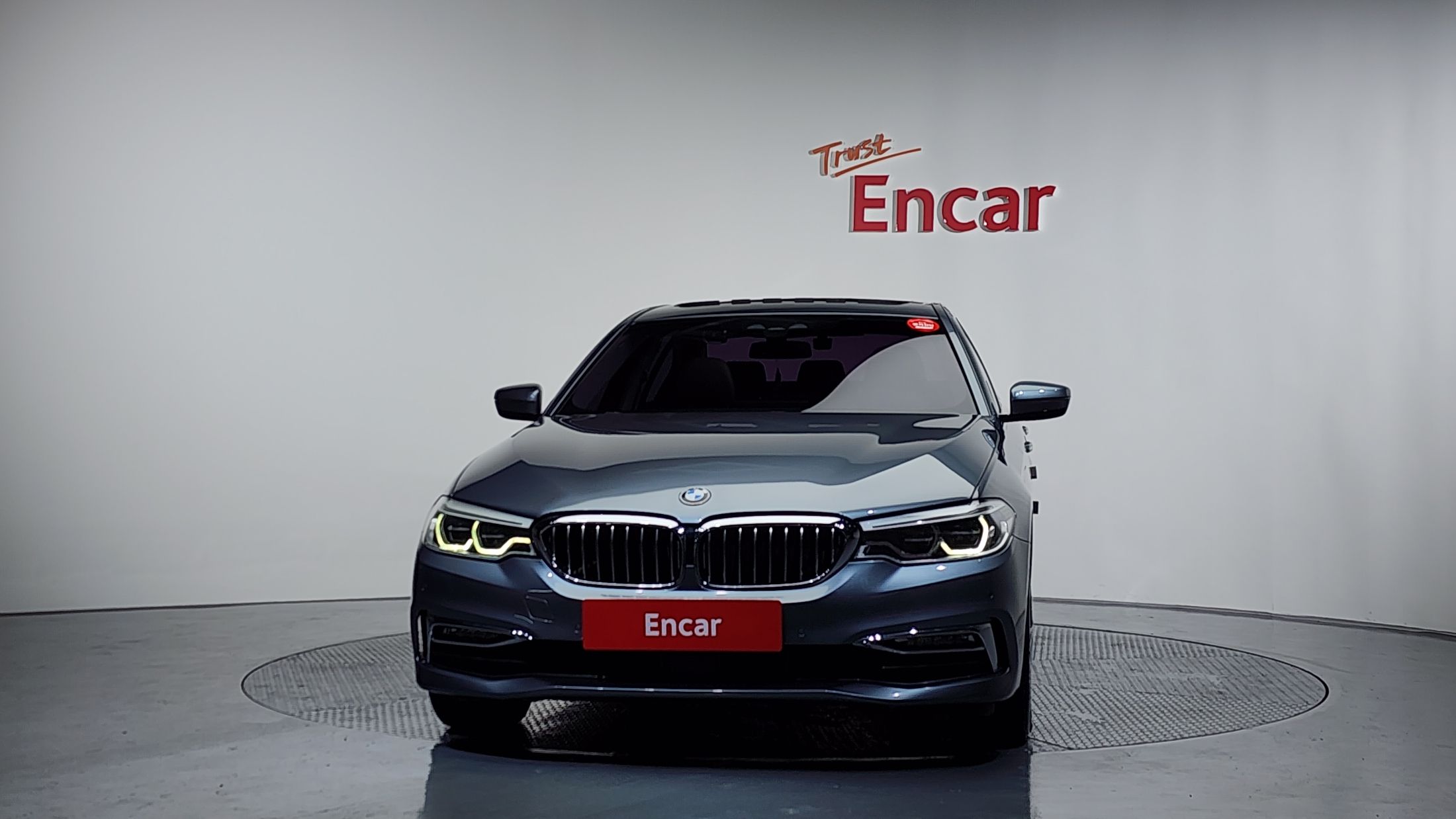 BMW 5-SERIES G30 2018