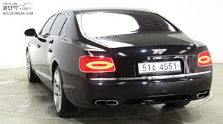 BENTLEY FLYING SPUR 2018