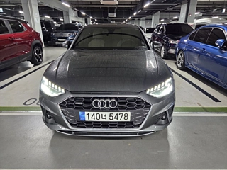 AUDI A4 B9 2021
