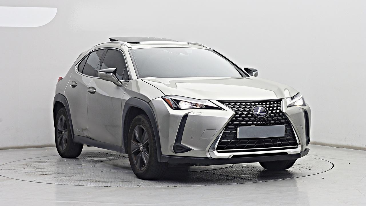 LEXUS UX250H 2021