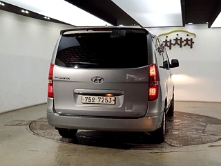 HYUNDAI STAREX GRAND 2018