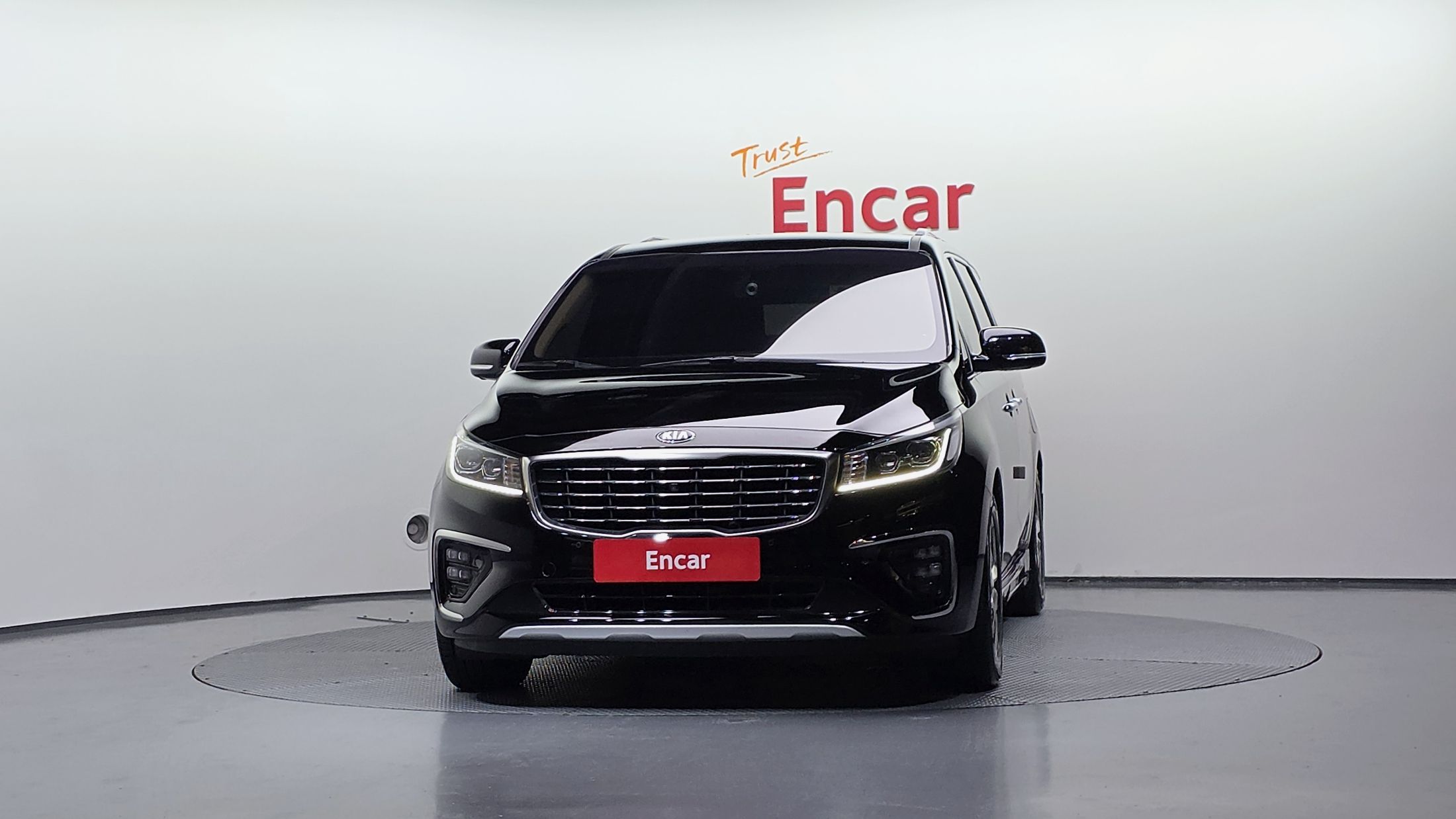 KIA CARNIVAL 2019