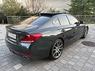 GENESIS G70 2020