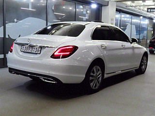MERCEDES BENZ C-CLASS W205 2020