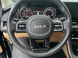 KIA CARNIVAL 2023