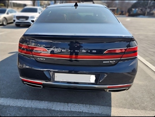 GENESIS G90 2020