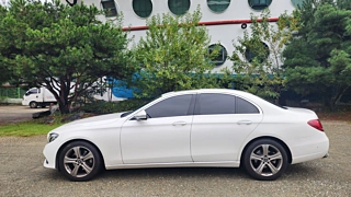 MERCEDES BENZ E-CLASS W213 2018