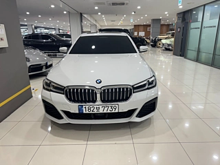 BMW 5-SERIES G30 2022