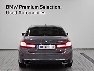 BMW 5-SERIES G30 2021