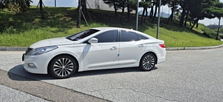 HYUNDAI GRANDEUR HG 2014