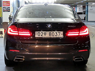 BMW 5-SERIES G30 2017
