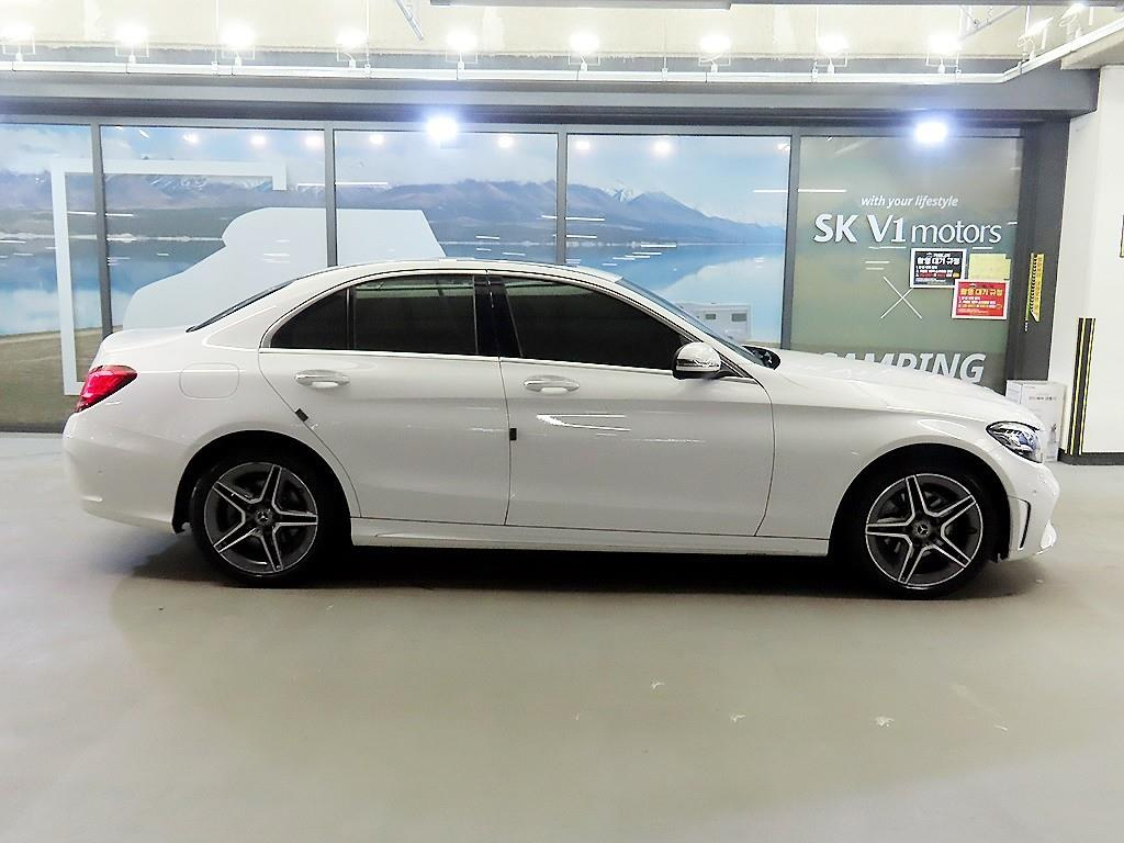 MERCEDES BENZ C-CLASS W205 2021