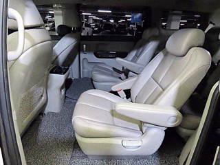 KIA CARNIVAL 2018