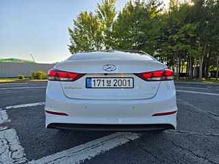 HYUNDAI AVANTE AD 2018