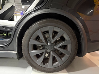 TESLA MODEL X 2023