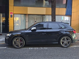 AUDI SQ5 FY 2020