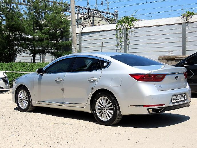 KIA K7 2017