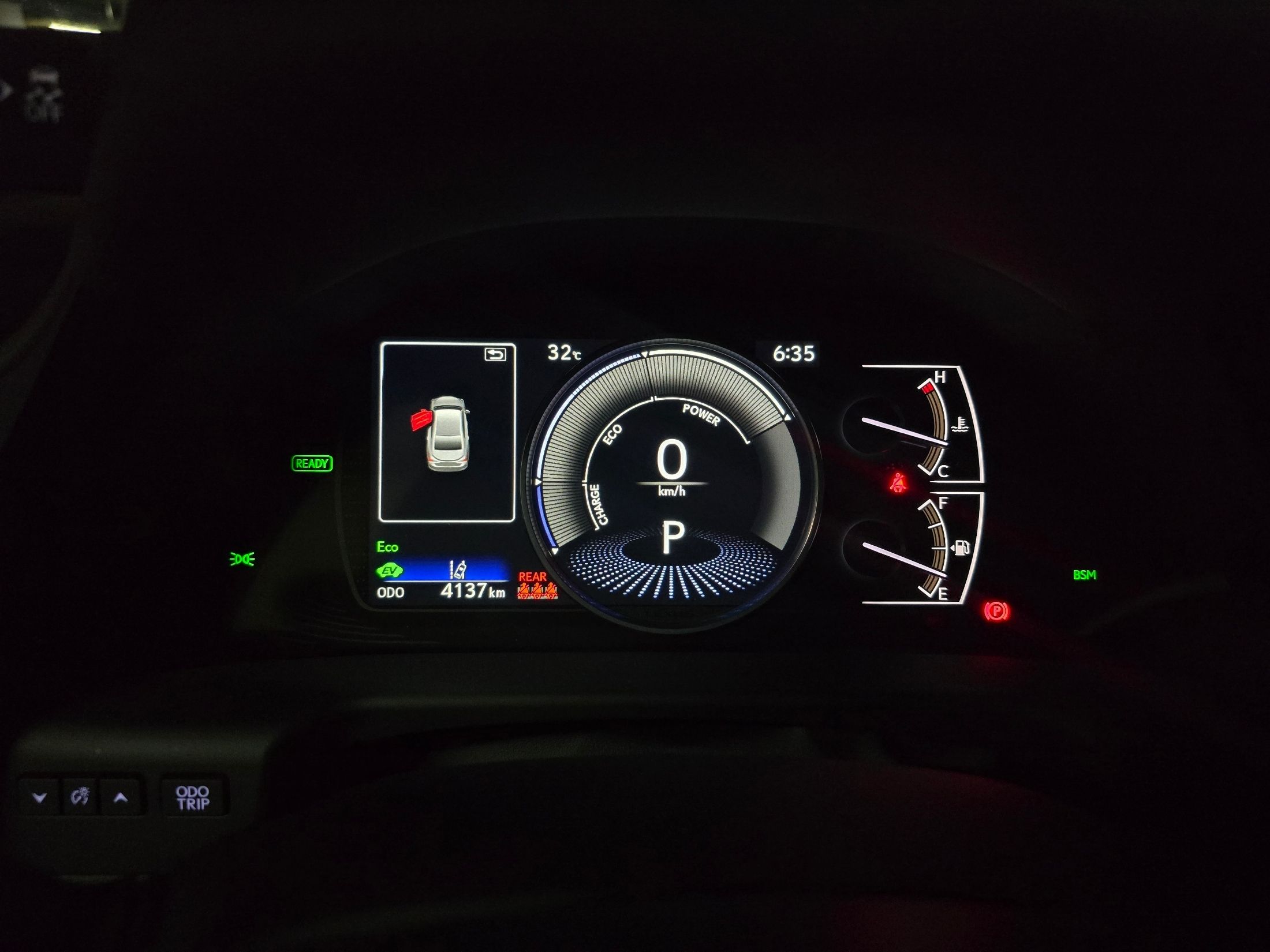 LEXUS ES300H 2023