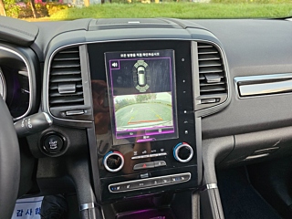 SAMSUNG QM6 2019