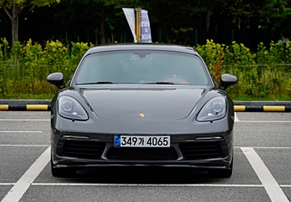 PORSCHE 718 CAYMAN 2017