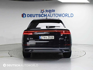 AUDI Q8 4M 2021