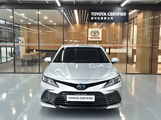 TOYOTA CAMRY XV70 2023
