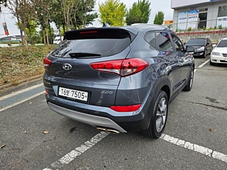 HYUNDAI TUCSON 2017
