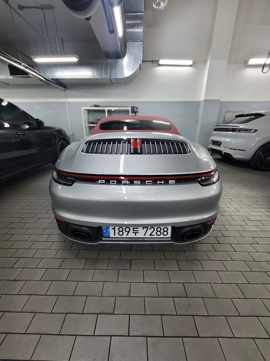 PORSCHE 911 992 2024