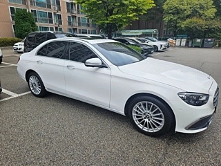 MERCEDES BENZ E-CLASS W213 2021