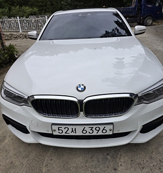 BMW 5-SERIES G30 2018