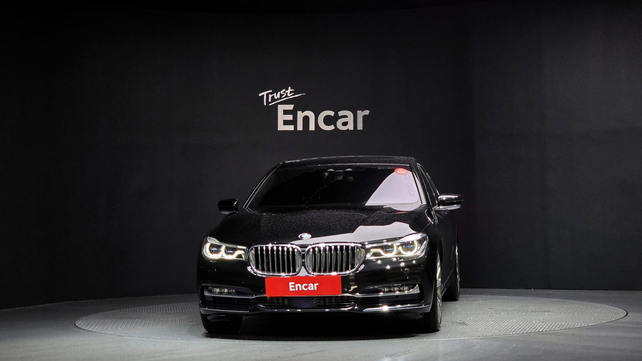 BMW 7-SERIES G11 2016