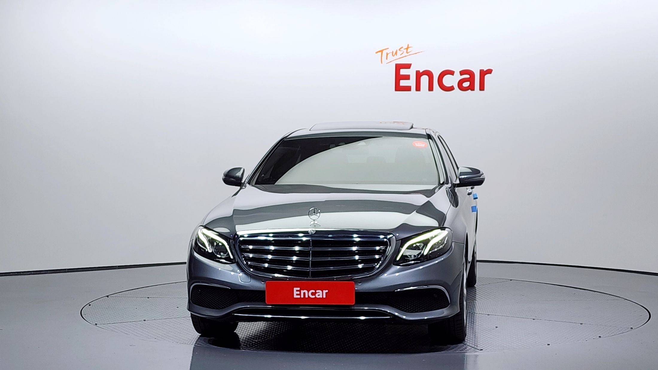 MERCEDES BENZ E-CLASS W213 2018