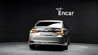 LEXUS ES300H 2020