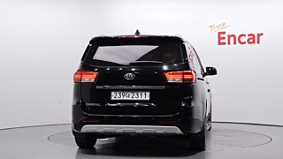 KIA CARNIVAL 2016